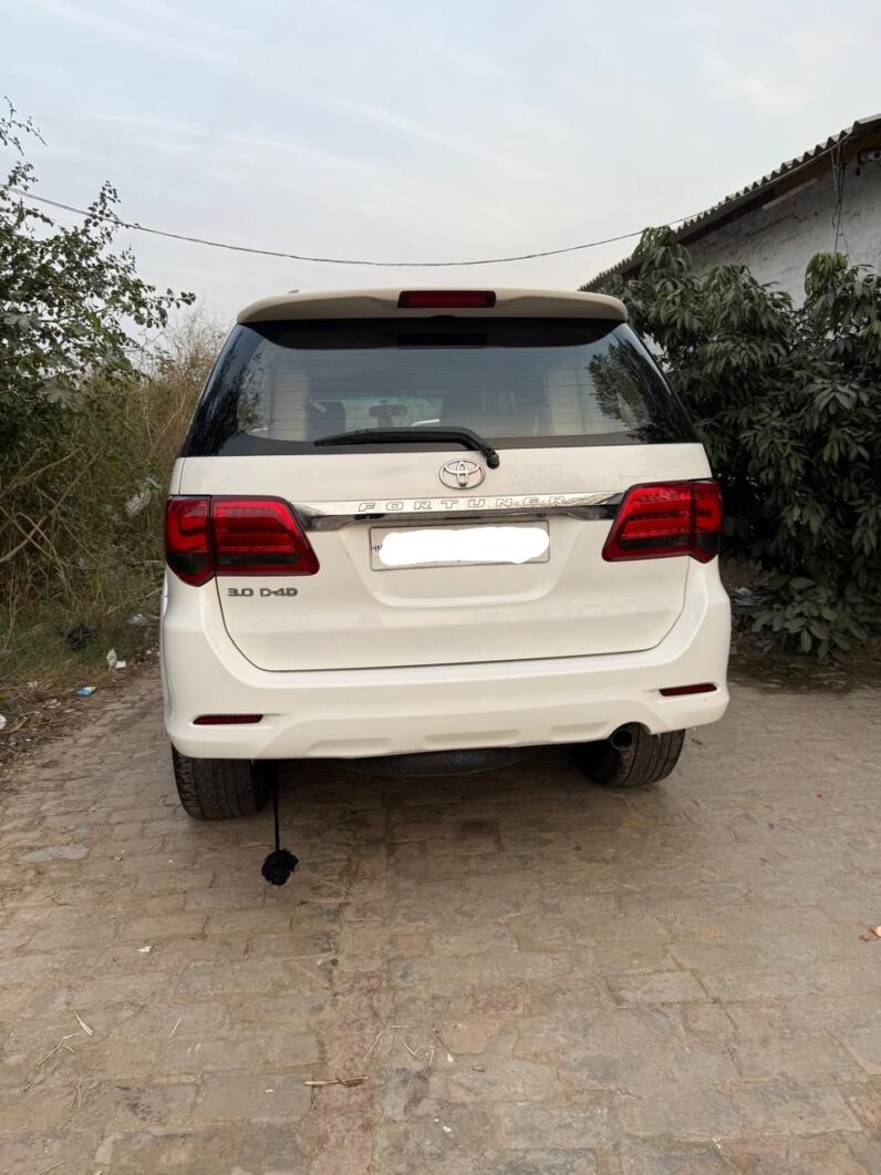 
								Toyota Fortuner Manual full									