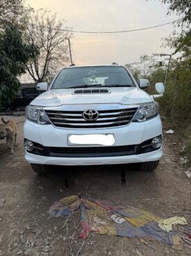 Toyota Fortuner Manual